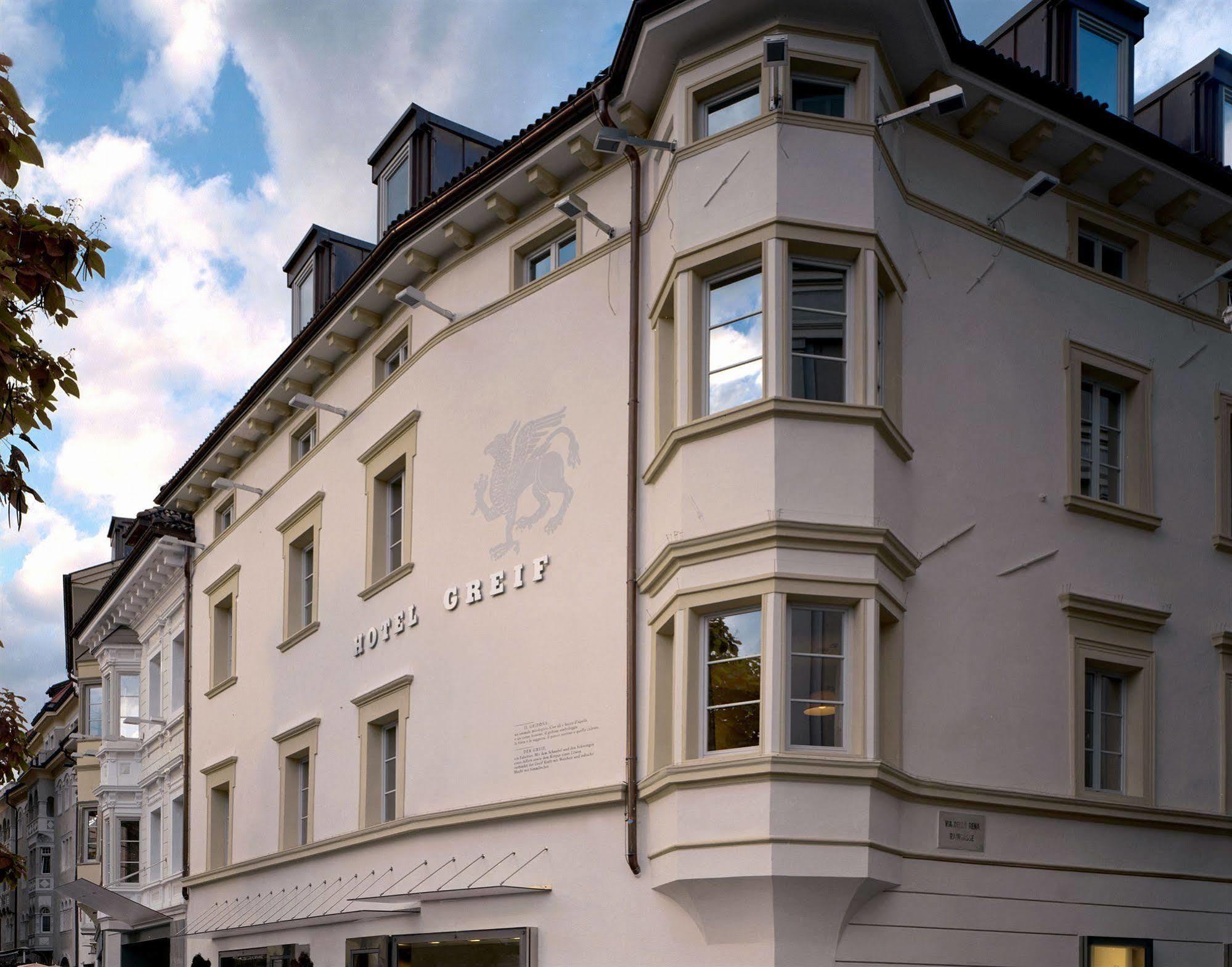 Hotel Greif, A Member Of Design Hotels Bolzano Esterno foto