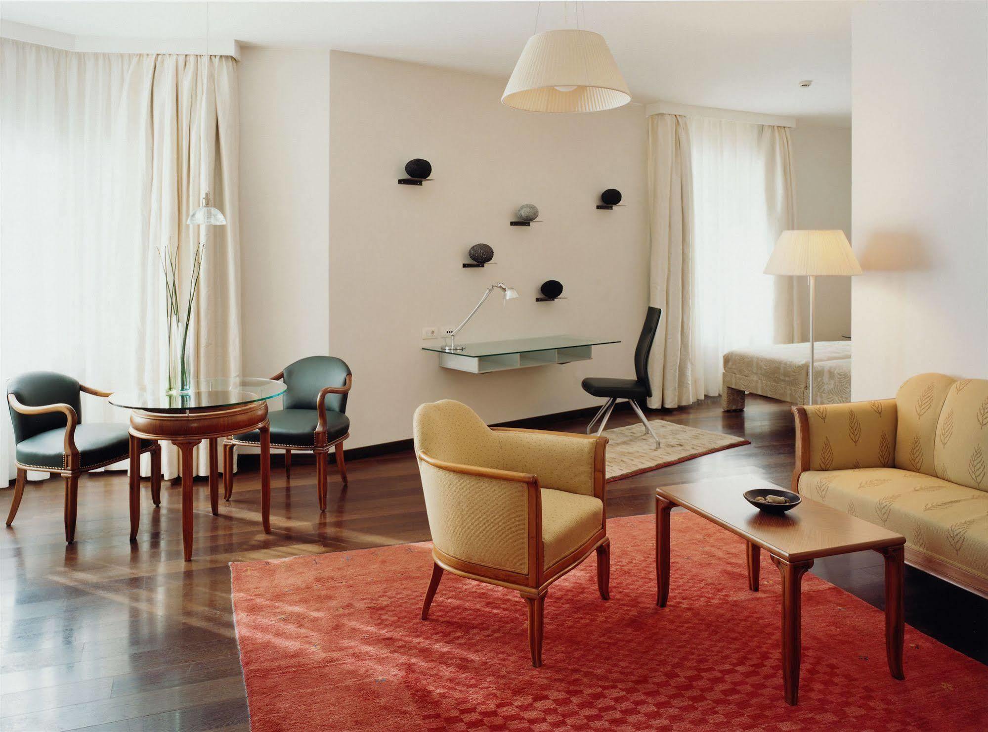 Hotel Greif, A Member Of Design Hotels Bolzano Interno foto