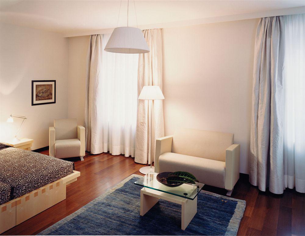 Hotel Greif, A Member Of Design Hotels Bolzano Esterno foto